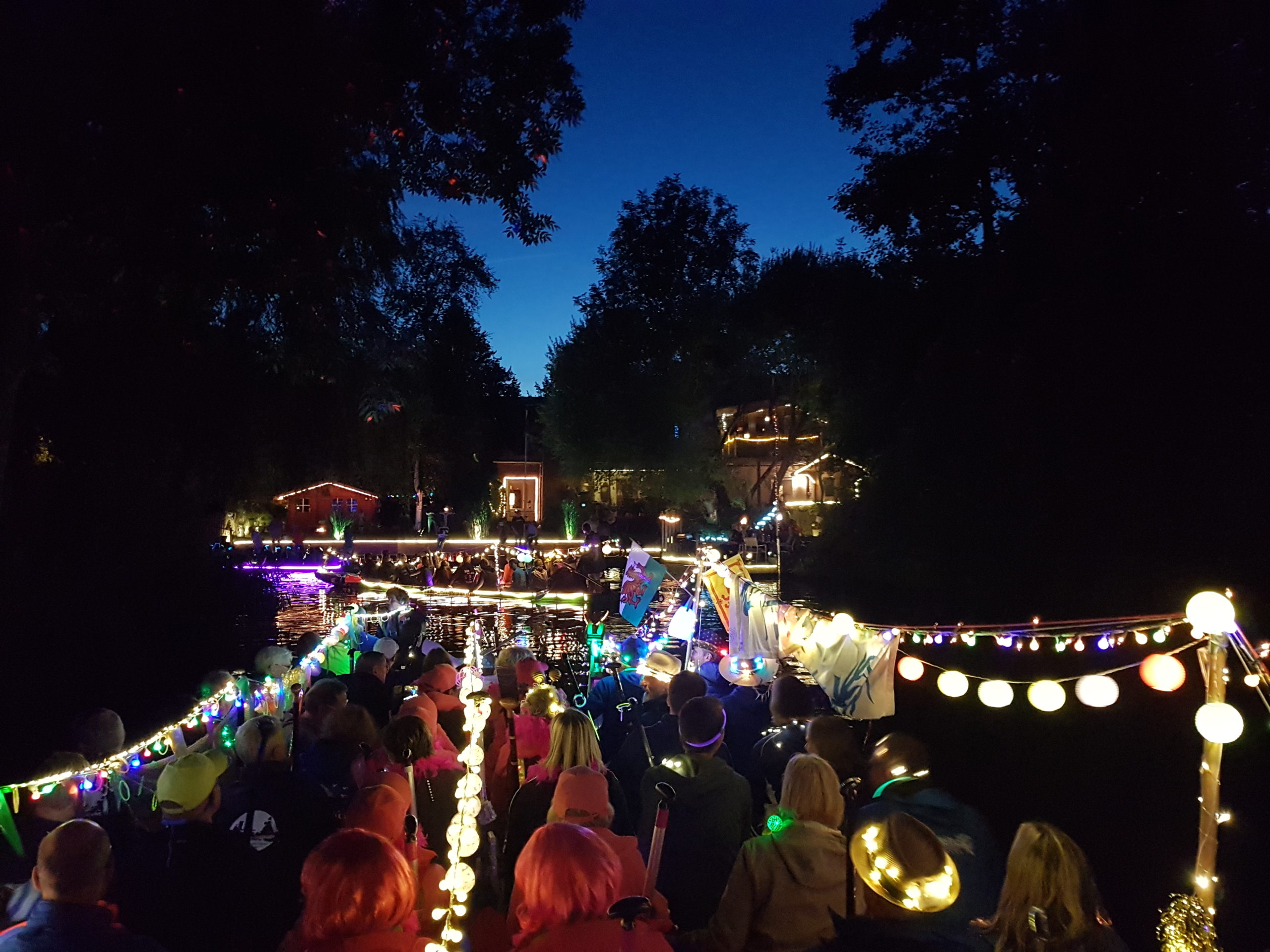 Saisonabschluss – Lampionfahrt und Venuslauf