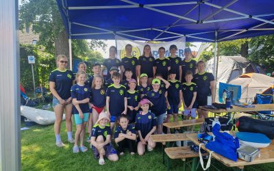 Sonne, Pool Party und ein Pokal: Unsere Kids beim 45. Kinderschwimmfest in Edewecht